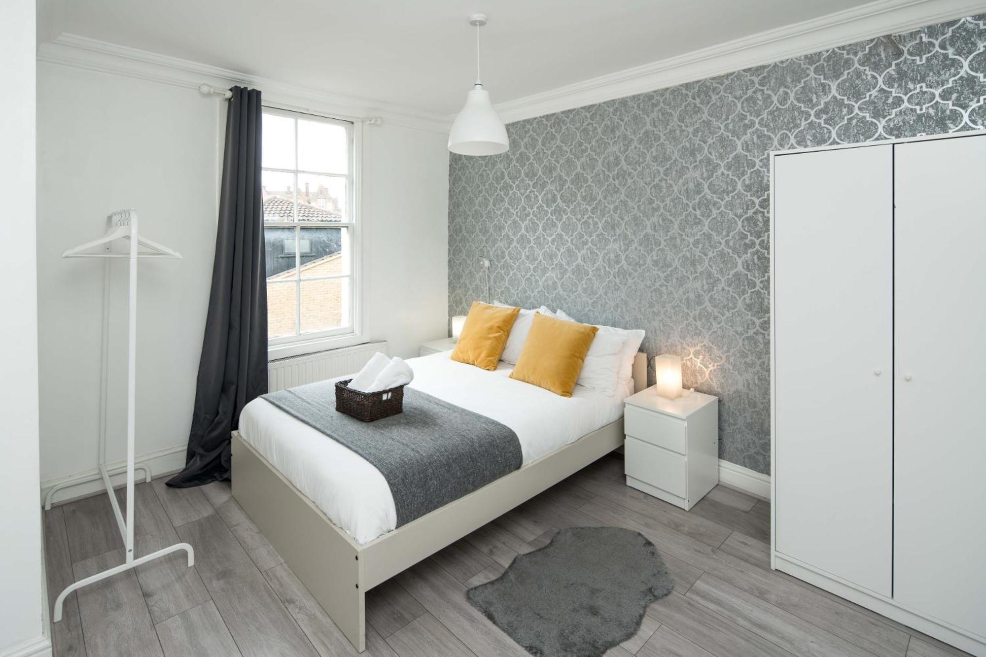 Private Double Room Shared Bathroom Near City Centre Лондон Екстер'єр фото